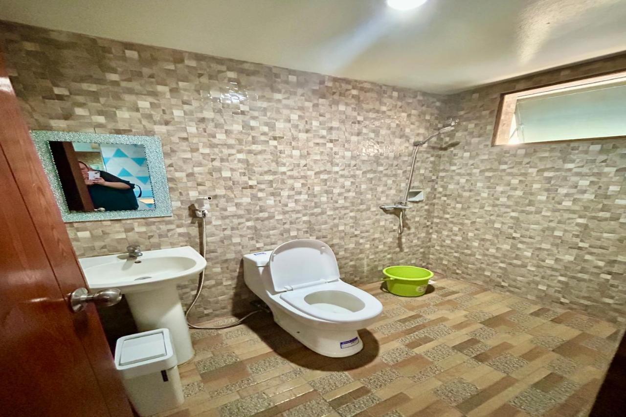 Oyo 971 Liza Lodge Pasay Buitenkant foto